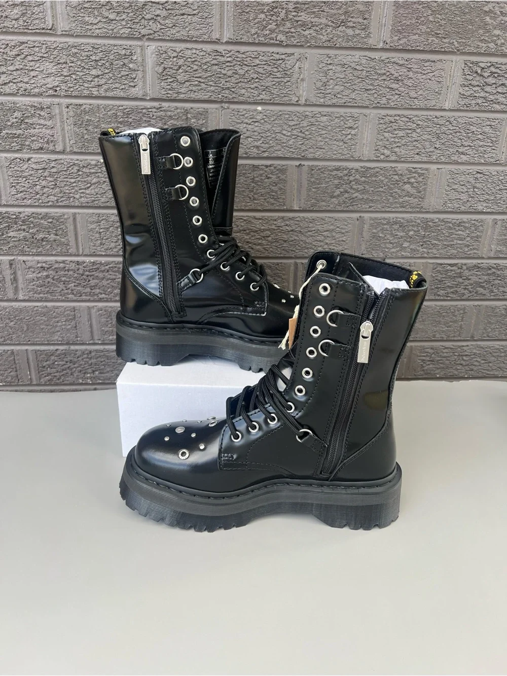 NWT Dr. Martens Jadon Hi Black Leather Platform Boots Sz Us 8M/9L - Picture 2 of 11